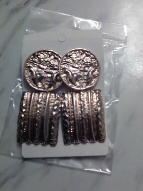 Rose Gold Textured Coin and Hoop Earring Set - Women Jewelry